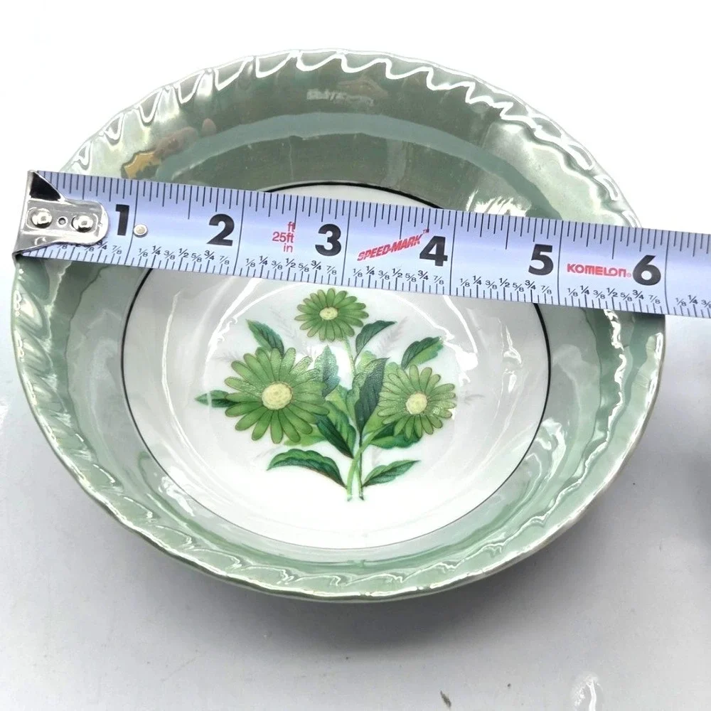Set of 2 Luster Ware  Bowls Green Daisy Flowers Joemen Industries Japan VINTAGE